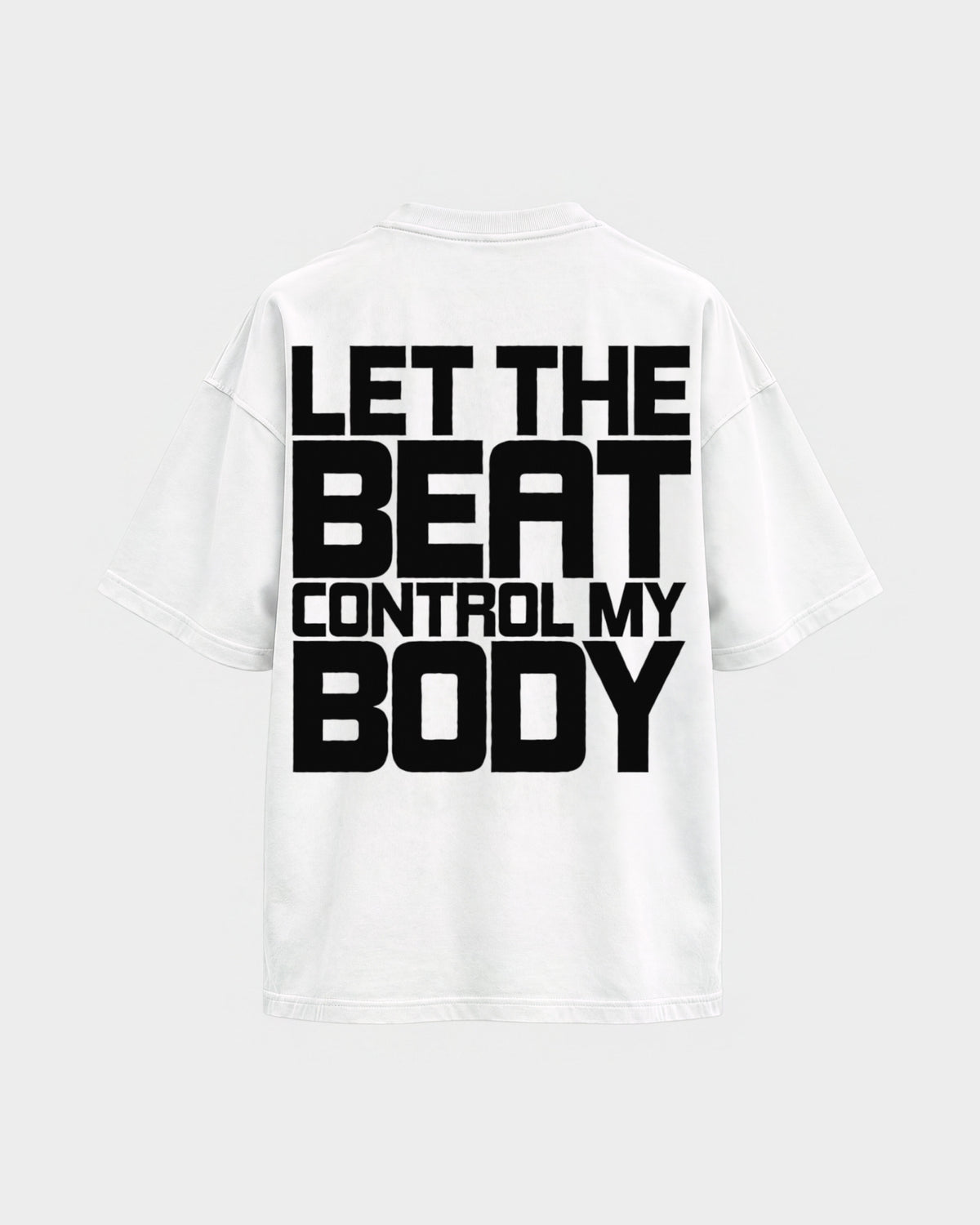Control my body – Oversized Shirt in Weiß, Rückenprint – Hard Nights
