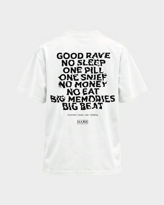 Memories – Basic Shirt in Weiß, Rückenprint – Hard Nights