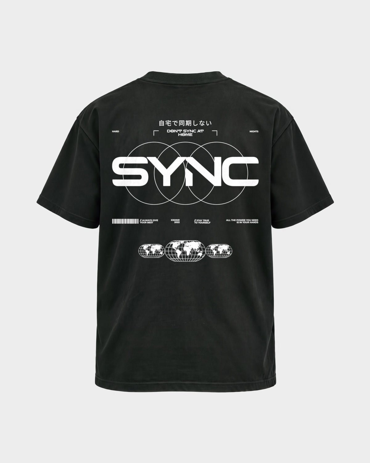 SYNC – Basic Shirt in Schwarz, Rückenprint – Hard Nights