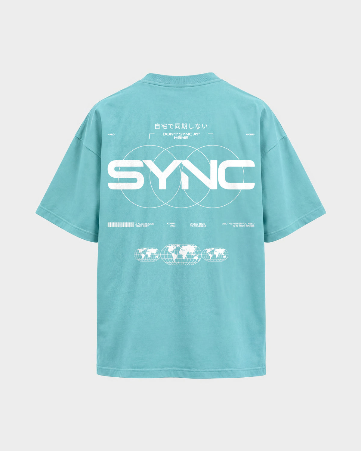 SYNC – Oversized Shirt in Berylblau, Rückenprint – Hard Nights
