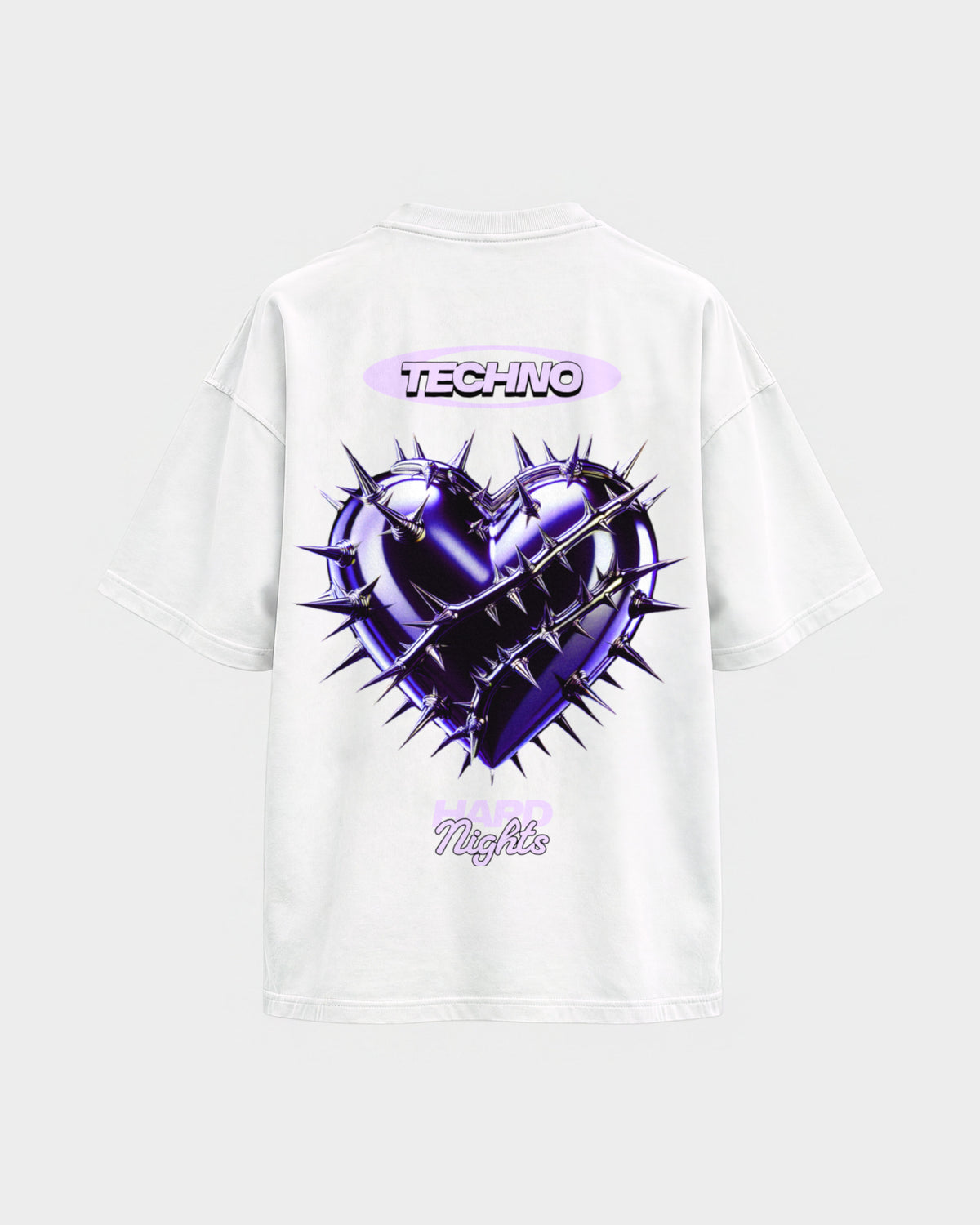Techno Heart – Oversized Shirt in Weiß, Rückenprint – Hard Nights