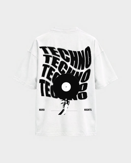 Techno Vinyl – Oversized Shirt in Weiß, Rückenprint – Hard Nights