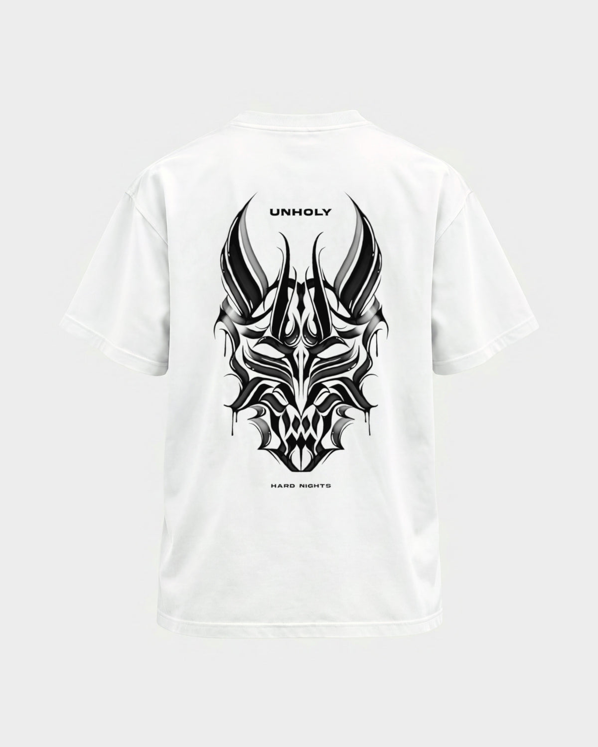 Unholy – Basic Shirt in Weiß, Rückenprint – Hard Nights