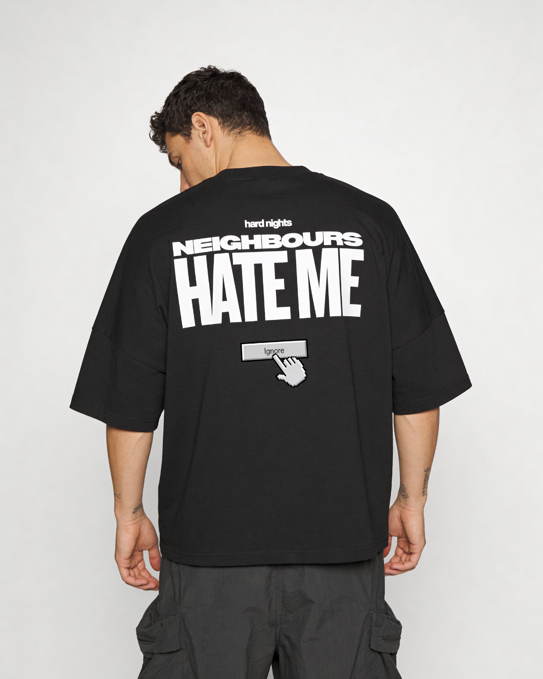 Neighbours hate me – Camiseta oversize
