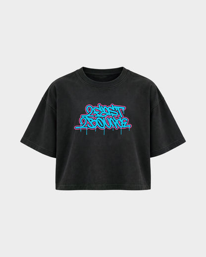 2Fast2Bounce – Oversized Crop Top in Schwarz, Frontprint – Hard Nights