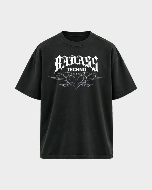 Badass techno rebel – Oversized Shirt in Schwarz, Frontprint – Hard Nights