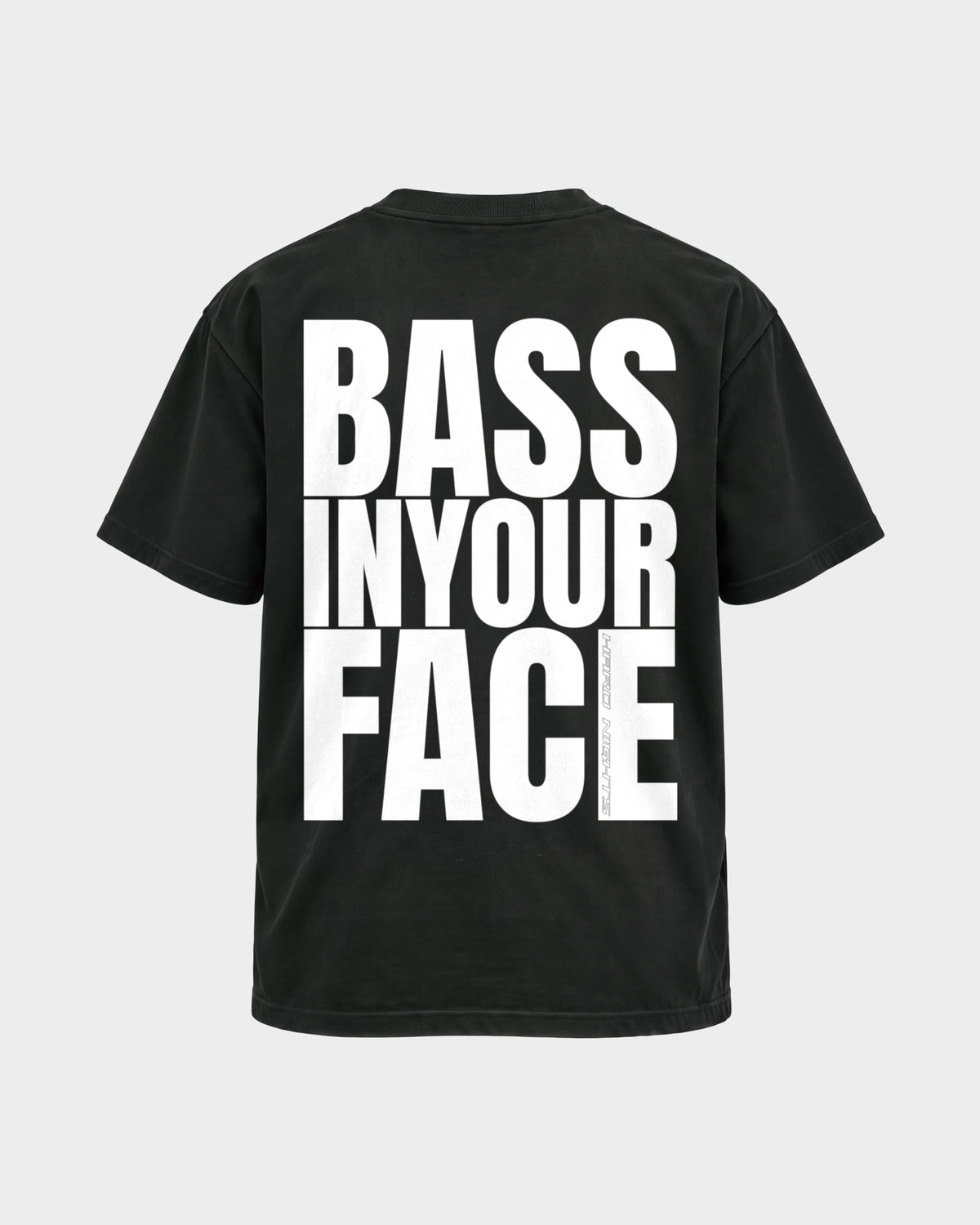 Bass in your face – Basic Shirt in Schwarz, Rückenprint – Hard Nights
