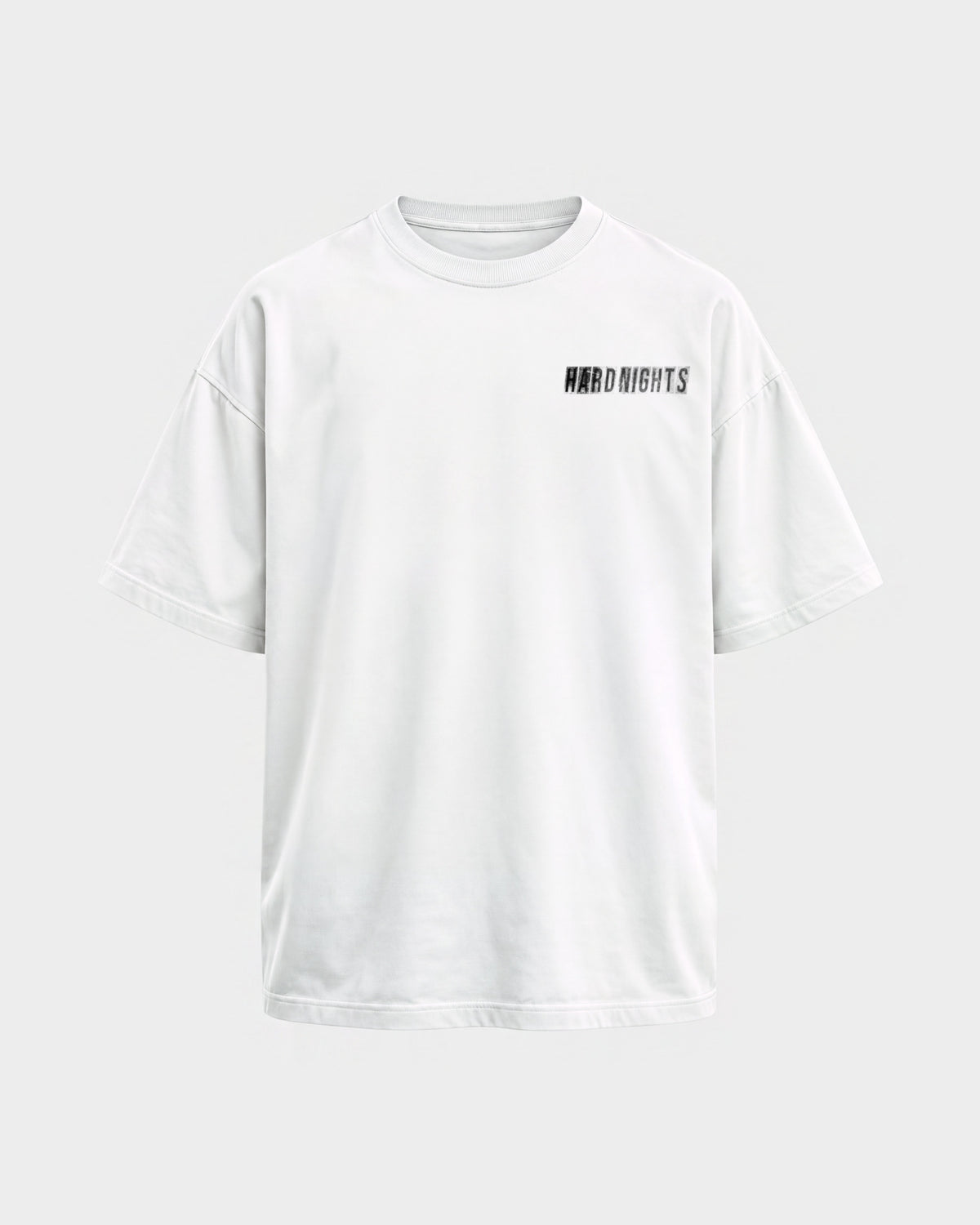 Hard Nights every time – Oversized Shirt in Weiß, Frontprint – Hard Nights