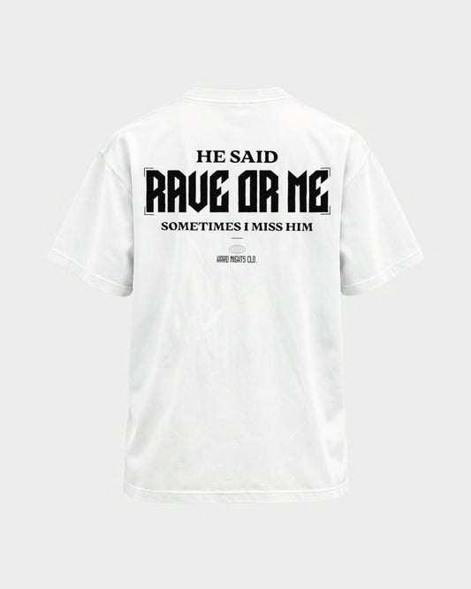 He said – Basic Shirt in Weiß, Rückenprint – Hard Nights