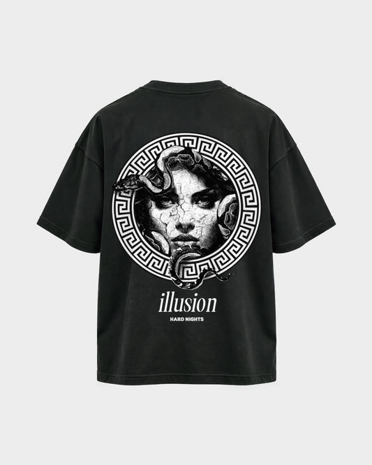 Illusion – Oversized Shirt in Schwarz, Rückenprint – Hard Nights