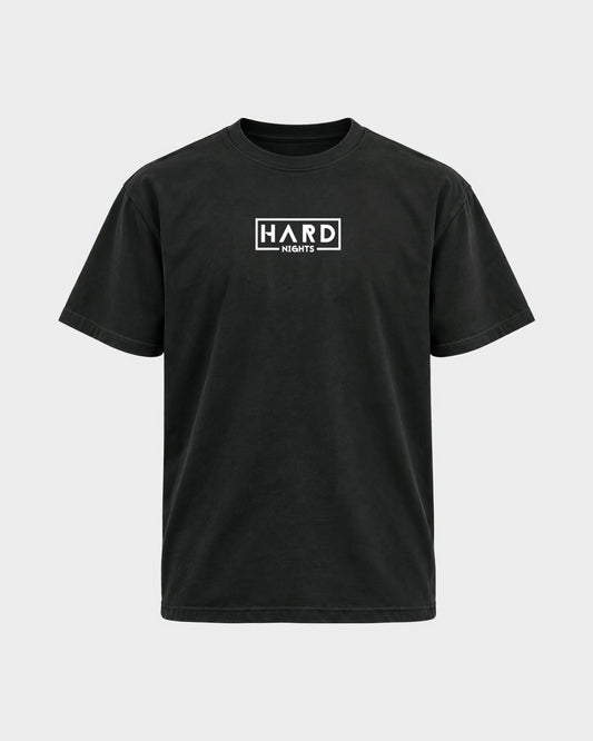 Hard Nights Logo – Basic Shirt in Schwarz, Frontprint – Hard Nights