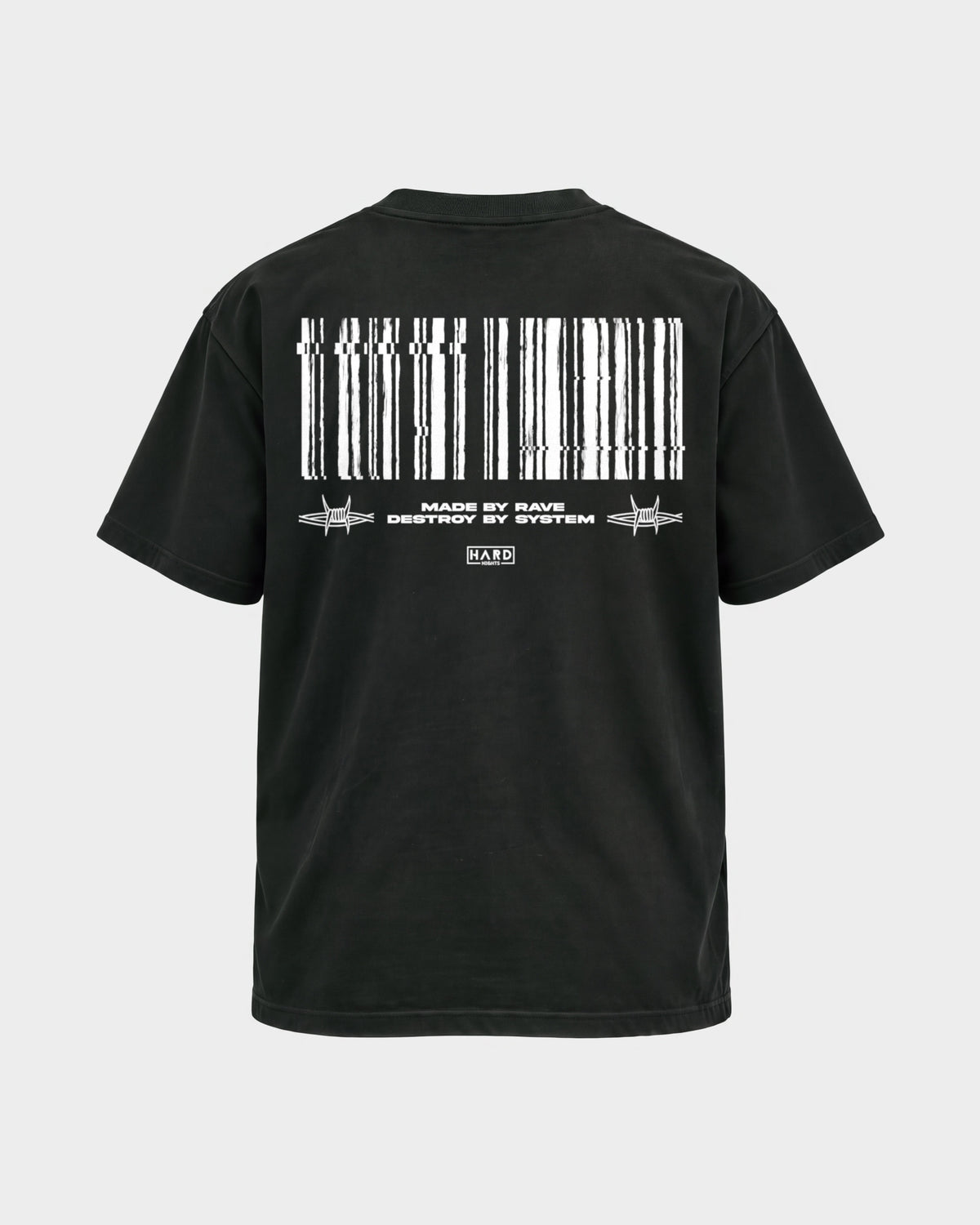 Made by rave – Basic Shirt in Schwarz, Rückenprint – Hard Nights