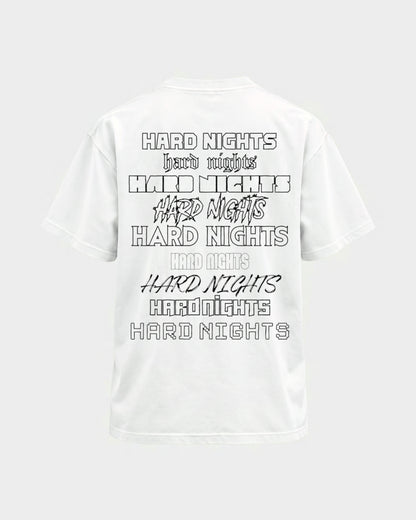 Okay – Basic Shirt in Weiß, Rückenprint – Hard Nights