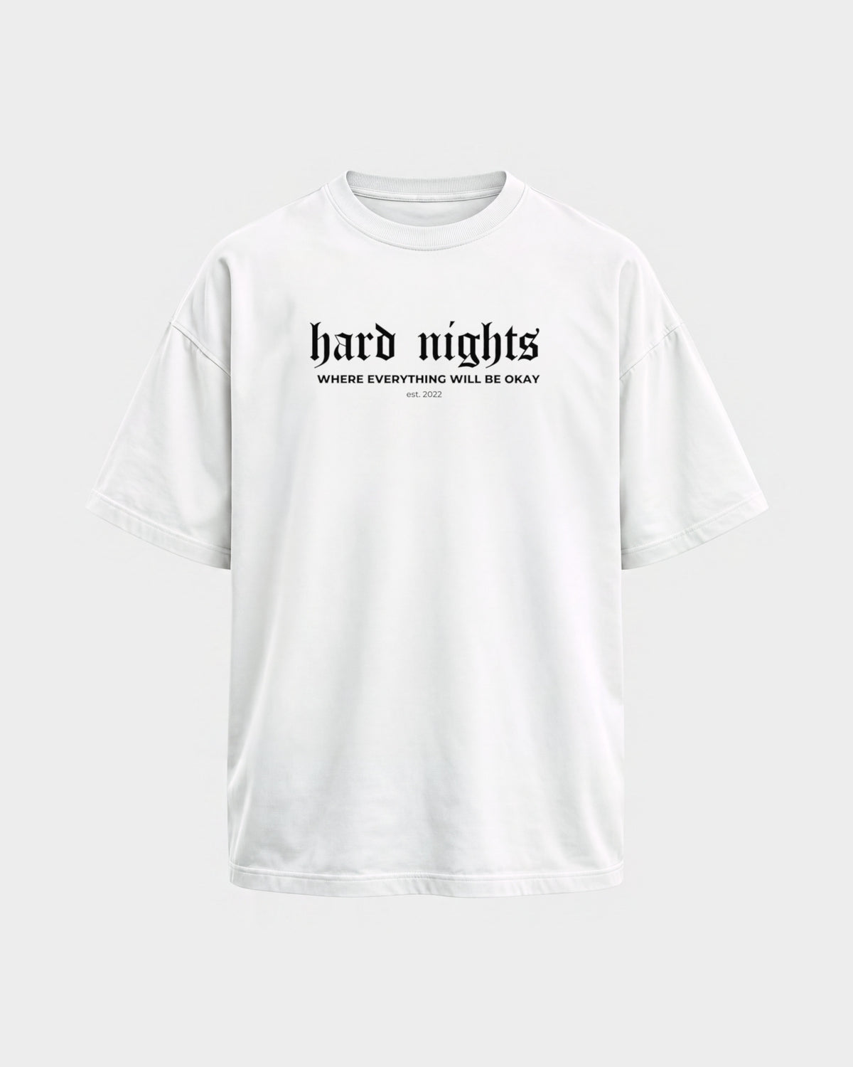 Okay – Oversized Shirt in Weiß, Frontprint – Hard Nights