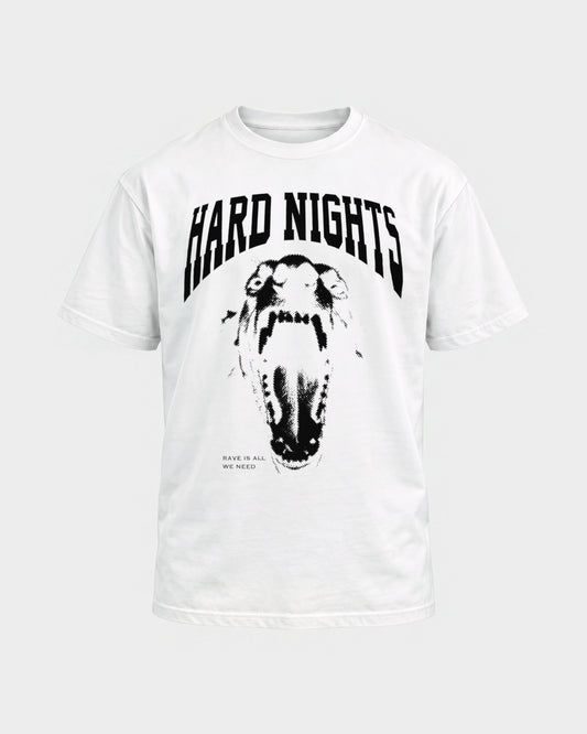 Rave is all we need – Basic Shirt in Weiß, Frontprint – Hard Nights