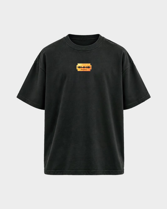 Razor Blade – Oversized Shirt in Schwarz, Frontprint – Hard Nights