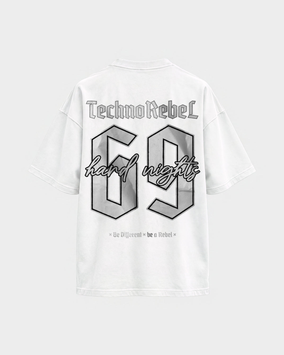 Techno Rebel 69 – Oversized Shirt in Weiß, Rückenprint – Hard Nights