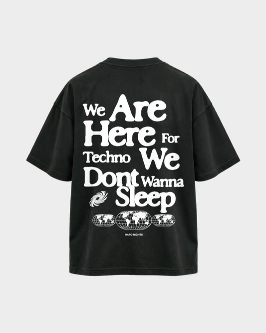 We are here for techno – Oversized Shirt in Schwarz, Rückenprint – Hard Nights